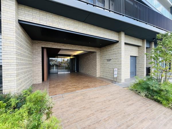 デュオヒルズ田原本駅前
