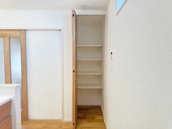 生駒郡斑鳩町神南三丁目　新築戸建