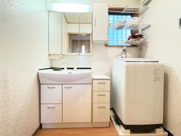 生駒郡斑鳩町目安4丁目　中古戸建
