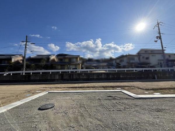 橿原市山本町の土地