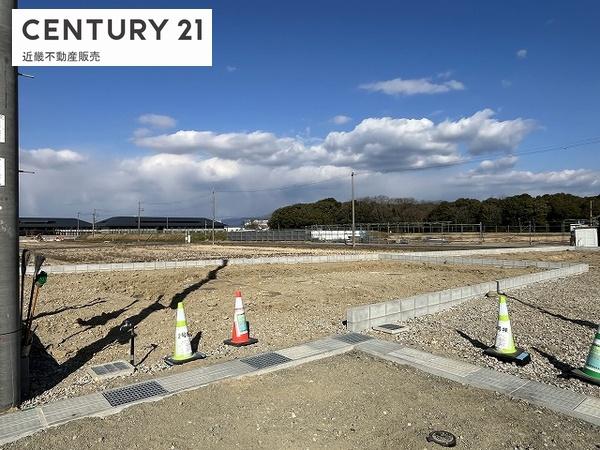 橿原市山本町　2号棟　新築戸建