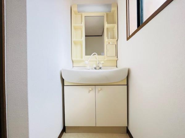 斑鳩町興留８丁目　中古戸建