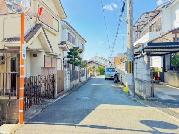 香芝市逢坂４丁目の土地