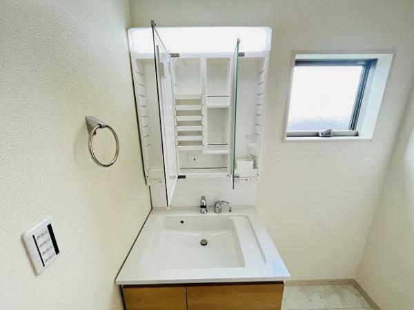 三宅町屏風2期　1号棟　新築戸建