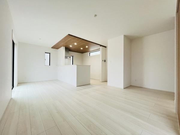 桜井市金屋　2号棟　新築戸建