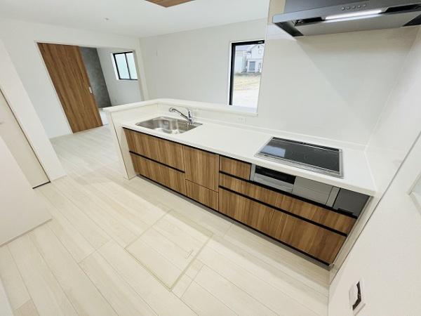桜井市金屋　2号棟　新築戸建