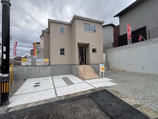 斑鳩町龍田西4期1号棟