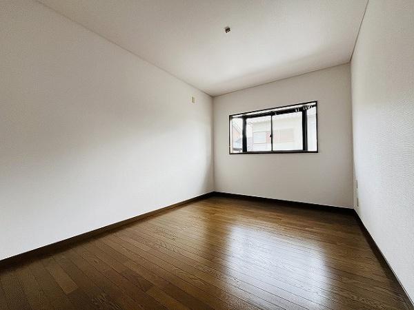 橿原市中町の中古一戸建て
