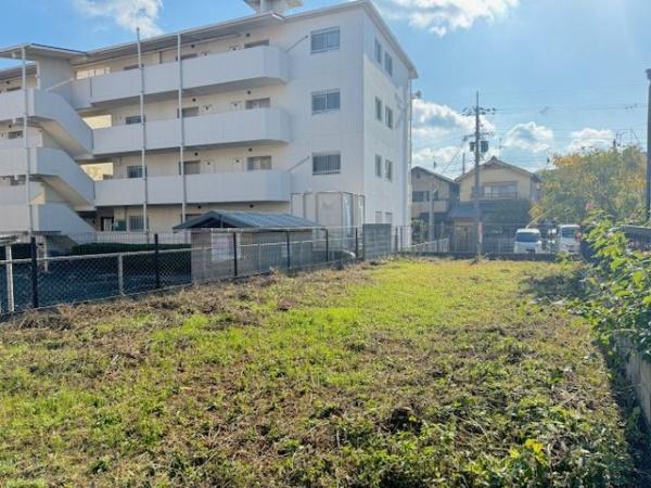 生駒郡斑鳩町興留１丁目の土地