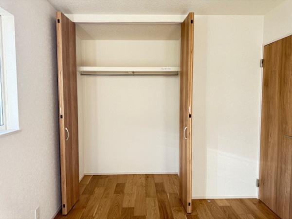 第5三郷町立野南　1号棟
