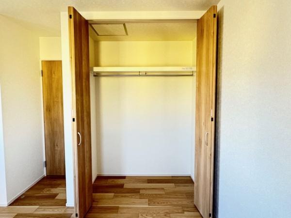 第5三郷町立野南　1号棟
