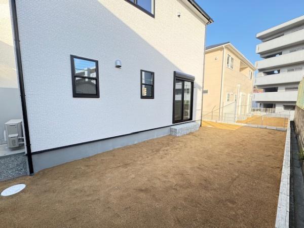 第5三郷町立野南　1号棟