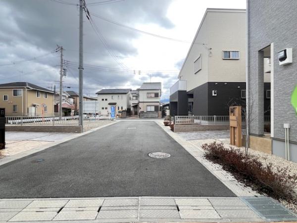 香芝市磯壁５丁目の中古一戸建て