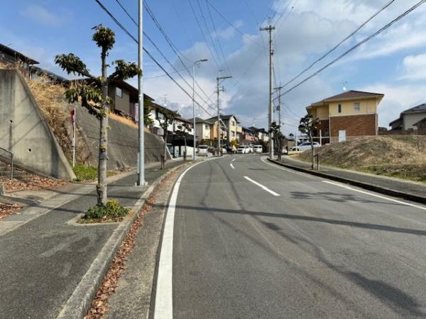 香芝市旭ケ丘５丁目の土地
