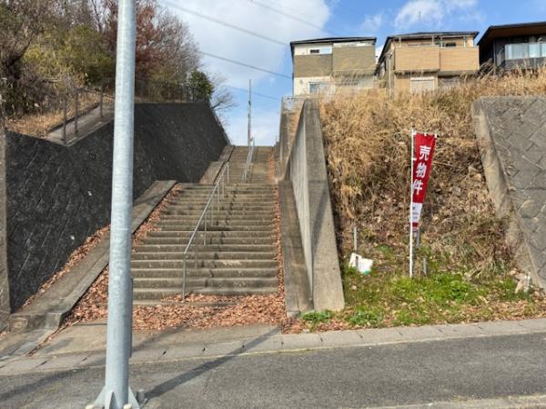 香芝市旭ケ丘５丁目の土地