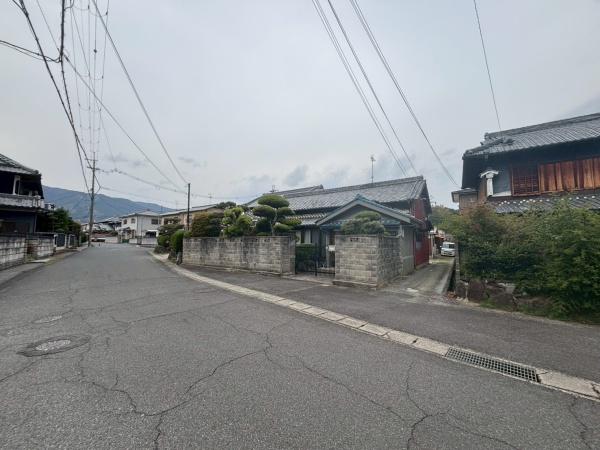 御所市元町　売倉庫・住宅付き土地