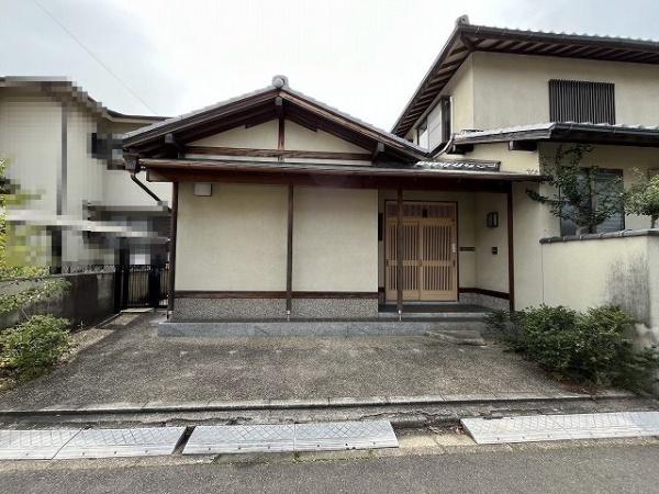 橿原市中町の中古一戸建て