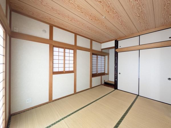 香芝市下田東４丁目の中古一戸建て
