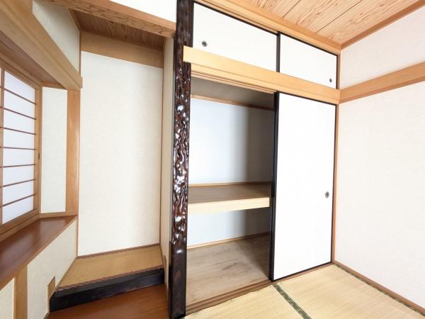 香芝市下田東４丁目の中古一戸建て