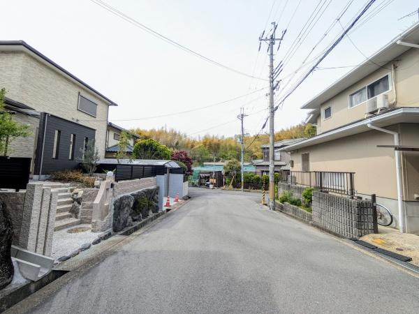 北葛城郡上牧町松里園１丁目の中古一戸建て