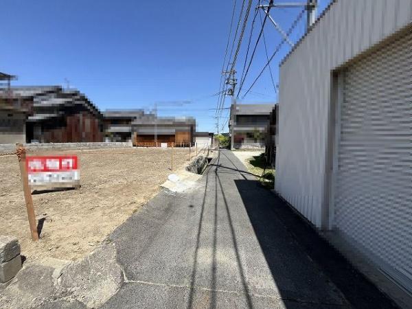 橿原市曲川町１丁目の土地