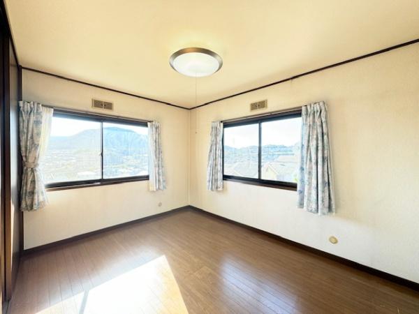 香芝市旭ケ丘４丁目の中古一戸建て