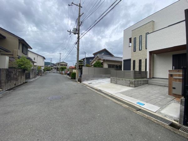 香芝市五位堂１丁目の中古一戸建て