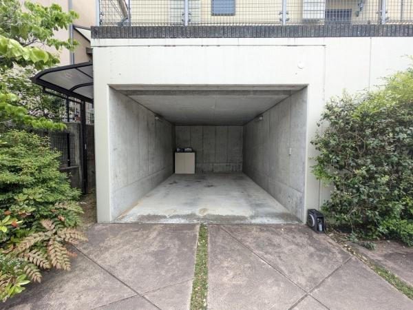 香芝市高山台２丁目の中古一戸建て