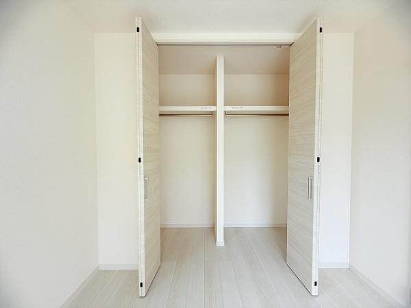 橿原市山本町　4号棟　新築戸建