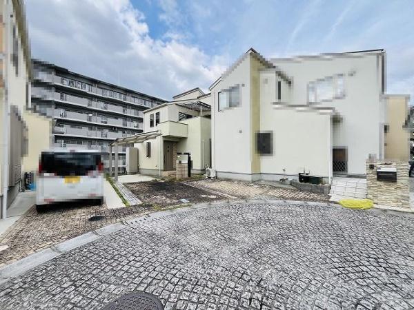 橿原市小槻町　中古戸建