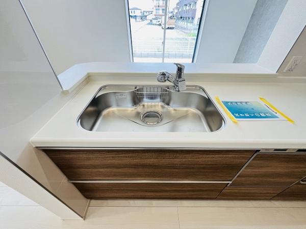 天理市前栽町　6号棟　新築戸建