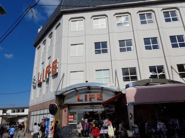 S.J.Cレジデンス(ライフ初芝店)