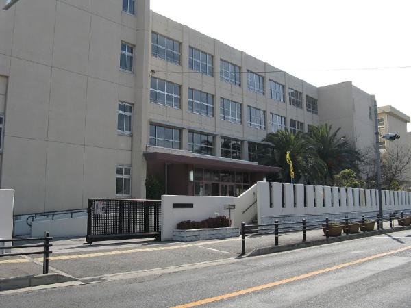 堺市北区黒土町の土地(堺市立長尾中学校)