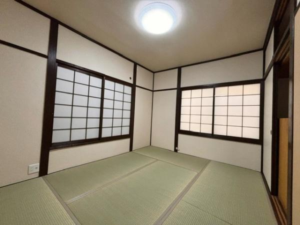 堺市西区平岡町の中古一戸建て