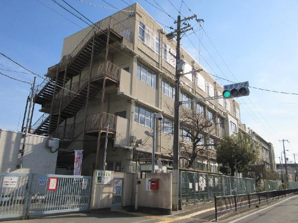 堺市堺区中三国ヶ丘町2丁の中古一戸建て(堺市立三国丘小学校)