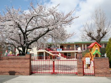 2号棟(認定こども園あおい幼稚園)