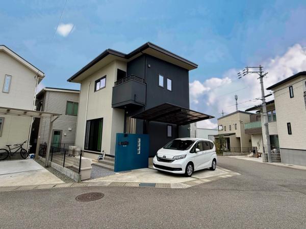 和泉市内田町３丁目の中古一戸建て