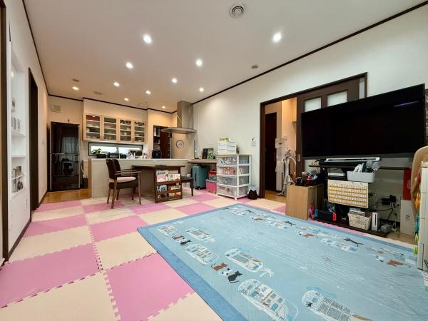 和泉市内田町３丁目の中古一戸建