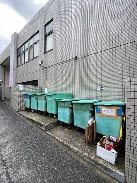 ファミール竹城台