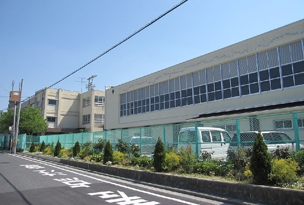 7号棟(堺市立旭中学校)