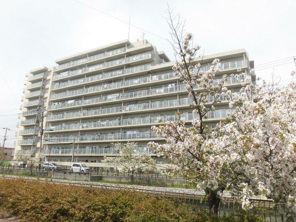 ファミール堺パート２