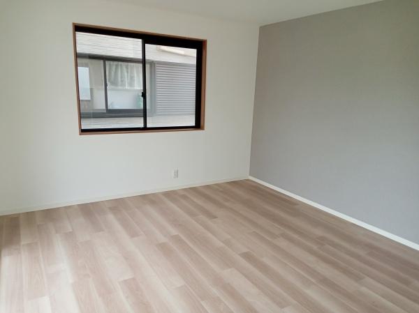 堺市西区上野芝向ヶ丘町６丁の中古一戸建て