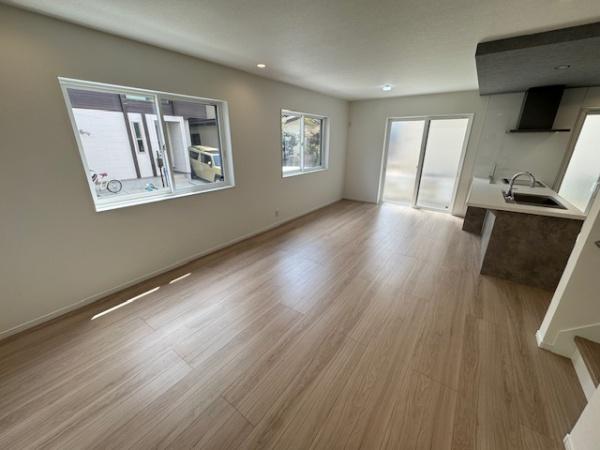 松原市天美北３丁目の新築一戸建