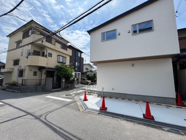 松原市天美北３丁目の新築一戸建
