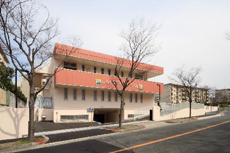 泉北鴨谷台三丁第弐住宅壱号棟(城山台こども園)