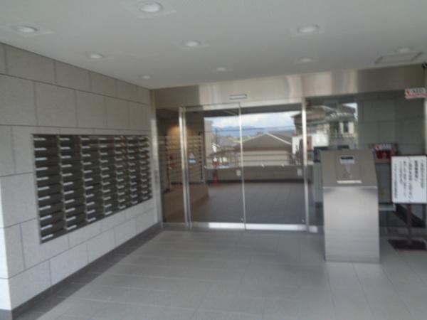 コスモヒルズ北野田(エントランス)