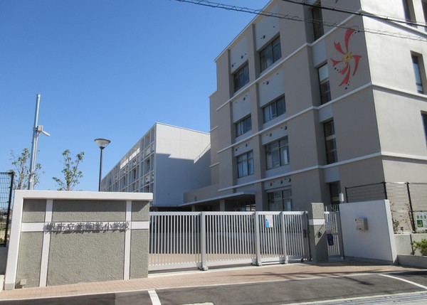 B号棟(堺市立東陶器小学校)