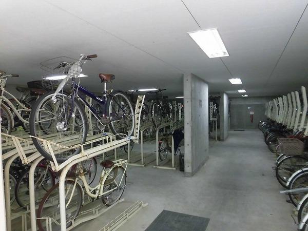 ルネシエスタＢ棟