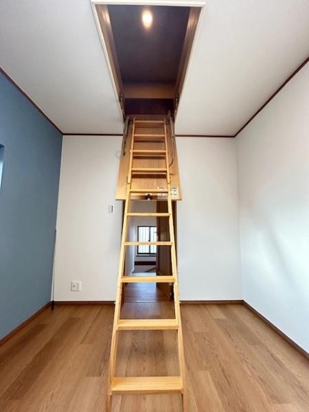 堺市西区上の中古一戸建て