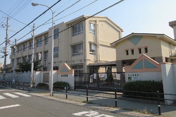 堺市北区金岡町の土地(堺市立金岡小学校)